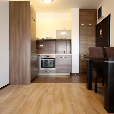219 Apartment Budva