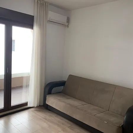 219 Apartment *